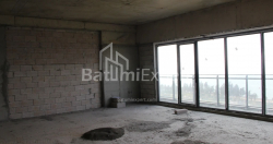 Пәтер 75.75 м² - Лех және Мария Качинский, Batumi, Грузия