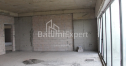Пәтер 75.75 м² - Лех және Мария Качинский, Batumi, Грузия