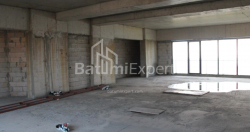 Пәтер 2-комн 173 m² - Лех және Мария Качинский, Batumi